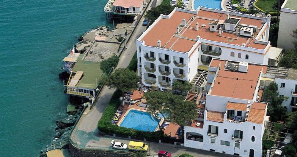 Grand Hotel Ischia Lido מראה חיצוני תמונה